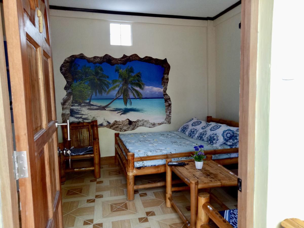 Prince Ludwig Beach Resort Сан-Антонио Экстерьер фото